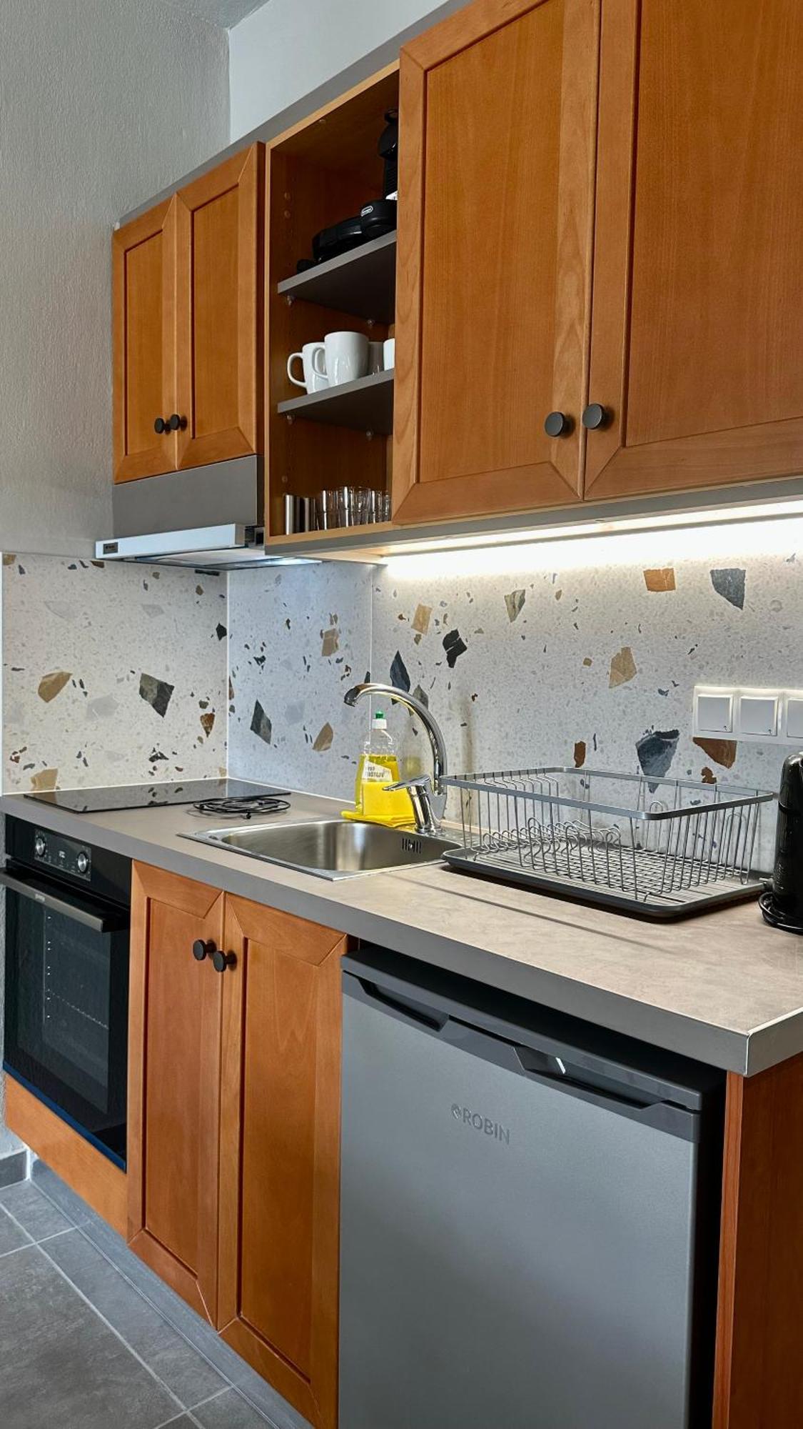 Aparthotel Costas & Chrysoula 3*